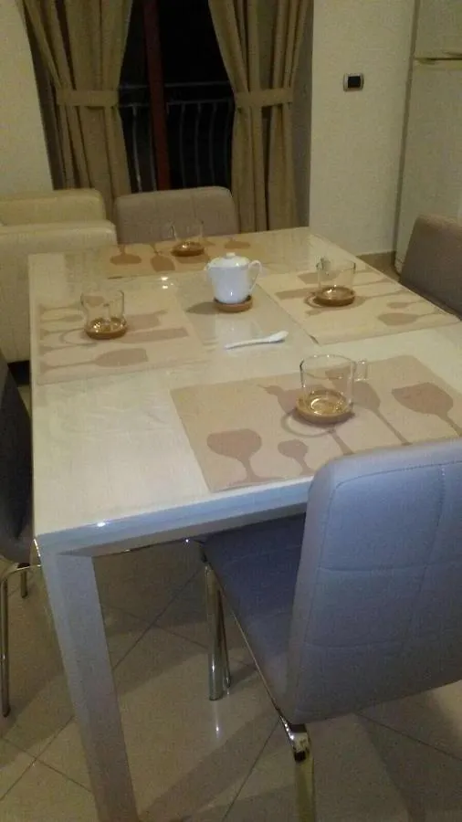 Il Cuore Di Napoli Apartment Naples